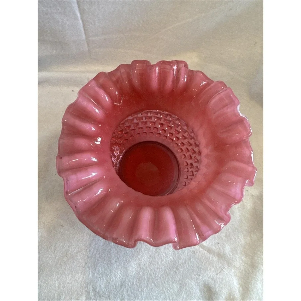 FENTON Hobnail Opalescent Ruffled Crimp Cranberry‎ Art Glass Rose Bowl Vase 5x6